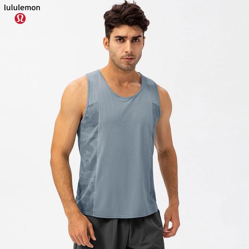 Lululemon Men's Vests 3